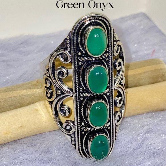 Green Onyx Gemstone Handmade Filigree Shield Armor Ring - Picture 6 of 11